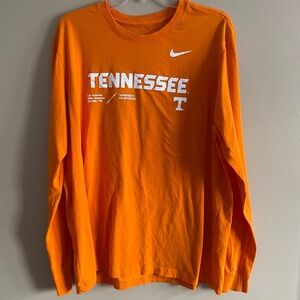 University of Tennessee long-sleeved tee, dri-fit, xl, Nike